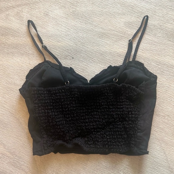 Forever 21 Black Crop Top - Picture 3 of 3